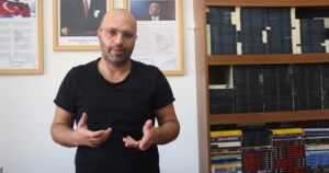 Yazar ve Oridvian Yayınları’nın sahibi Yetkin Albert, çocukların ve gençlerin