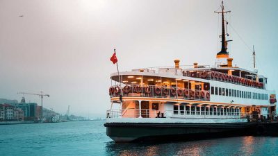 İstanbul vapur saatleri burada verilmiştir
