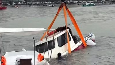 Düzce'nin Akçakoca ilçesinde, olumsuz hava koşulları ve aşırı yağış nedeniyle
