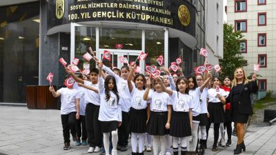 Ankara Büyükşehir Belediyesi, 29 Ekim Cumhuriyet Bayramı kapsamında ilkokul öğrencilerini