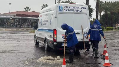 Meteoroloji'nin gök gürültülü sağanak yağış uyarısının ardından Antalya Büyükşehir Belediyesi,