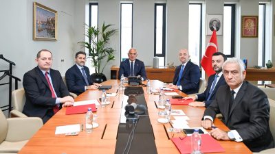 Kültür ve Turizm Bakanı Mehmet Nuri Ersoy, Türk Hava Yolları