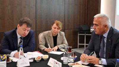 Kültür ve Turizm Bakanı Mehmet Nuri Ersoy, Antalya’da Rusya Federasyonu