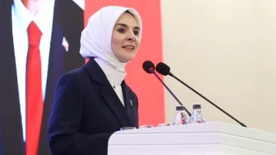 Aile ve Sosyal Hizmetler Bakanı Mahinur Özdemir Göktaş, Hatay’da yürütülen