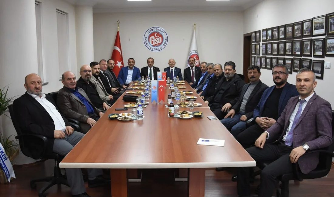 Gümüşhane Belediye Başkanı Vedat Soner Başer, TSO seçimlerini kazanan İsmail