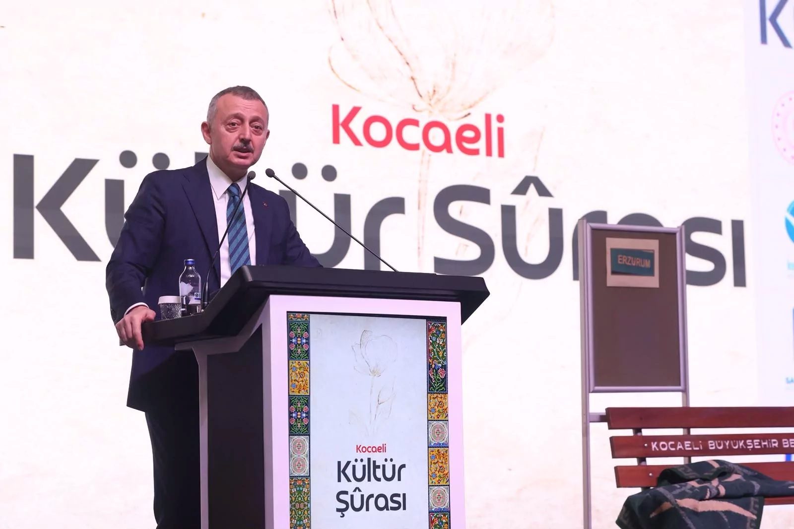 Kocaeli Büyükşehir Belediye Başkanı Tahir Büyükakın, kentin kültürel mirasını korumak
