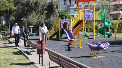 Karabağlar Belediye Başkanı Helil Kınay, ilçenin 58 mahallesinde muhtarlarla birlikte
