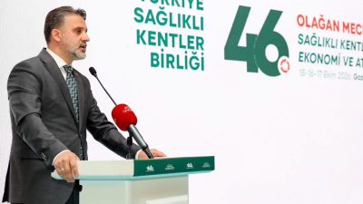 Türkiye Sağlıklı Kentler Birliği’nin 46. Olağan Meclis Toplantısı’nda konuşan Bursa