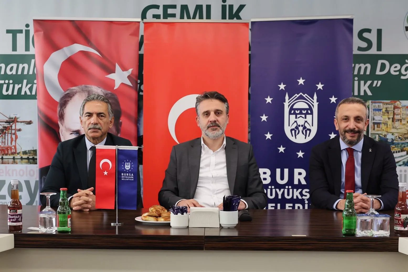 Bursa Büyükşehir Belediye Başkan Vekili Şahin Biba, ilçe ziyaretleri kapsamında