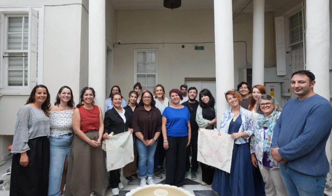İzmir Büyükşehir Belediyesi, Basmane’nin köklü üretim kültürünü “Basmane’de Kadın Eli