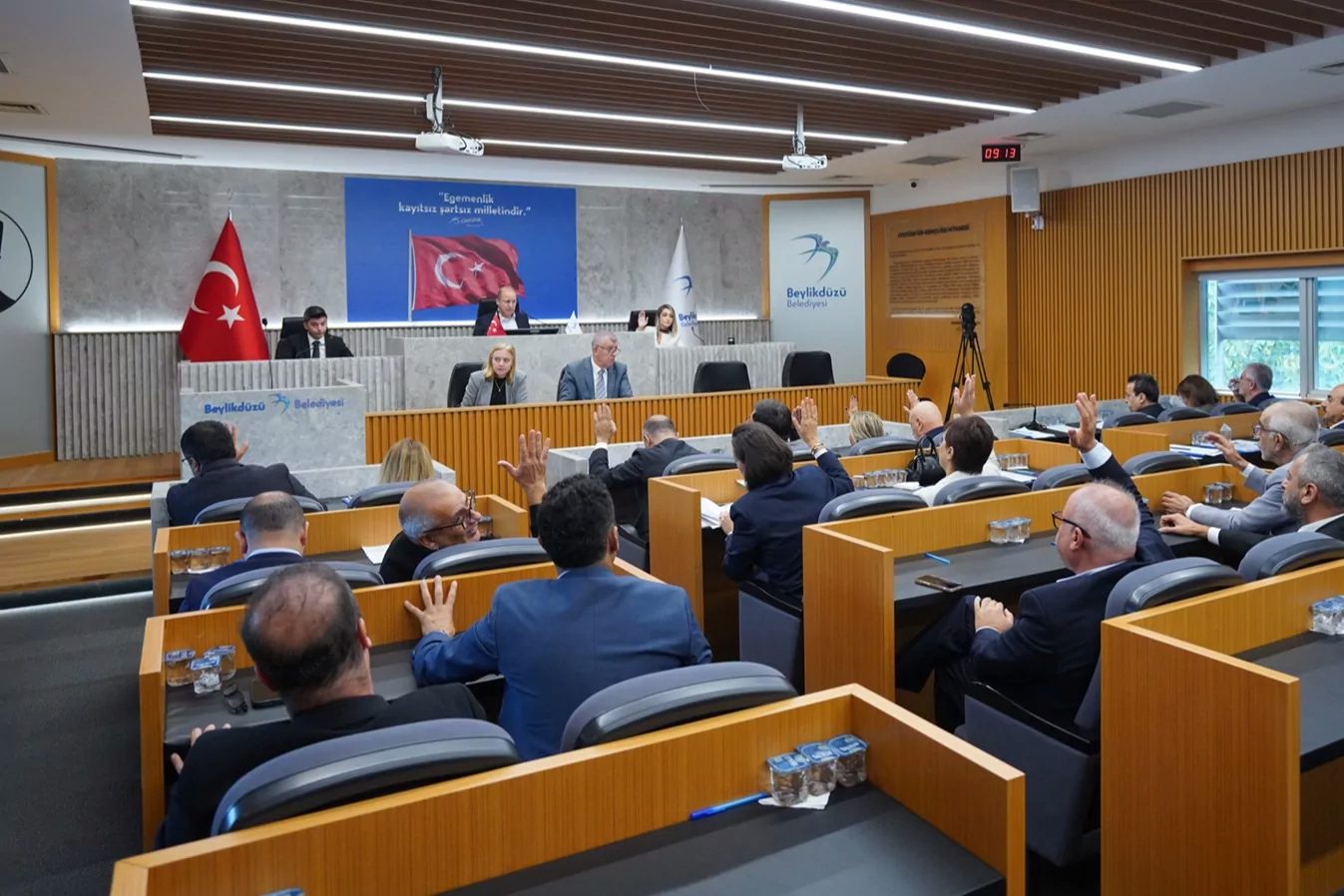 İstanbul'da Beylikdüzü Belediyesi Ekim ayı Meclis Toplantısı’nın 2. birleşiminde görüşülen