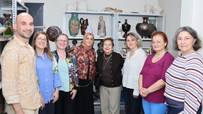 Bursa Olgunlaşma Enstitüsü’nde, seramik sanatının duayen isimlerinden Prof. Dr. Sevim