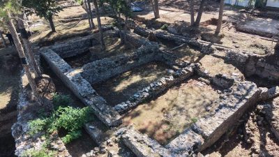 Bursa Büyükşehir Belediyesi Başkan Vekili Şahin Biba, Tophane’deki Bizans galerilerinde