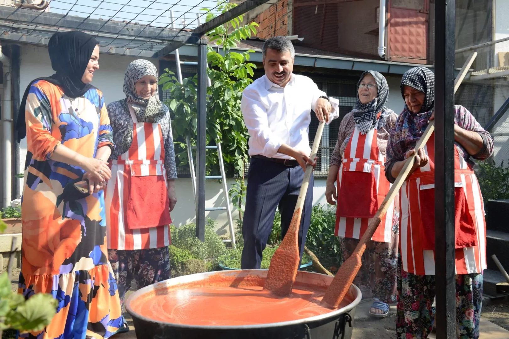 Yıldırım Belediyesi; kadın kooperatifleri, Kadın Girişimcilik ve Eğitim Merkezleri, istihdam
