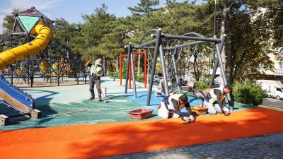 Bursa Yıldırım Belediyesi, kış mevsimi öncesi ilçedeki parklardaki bakım ve