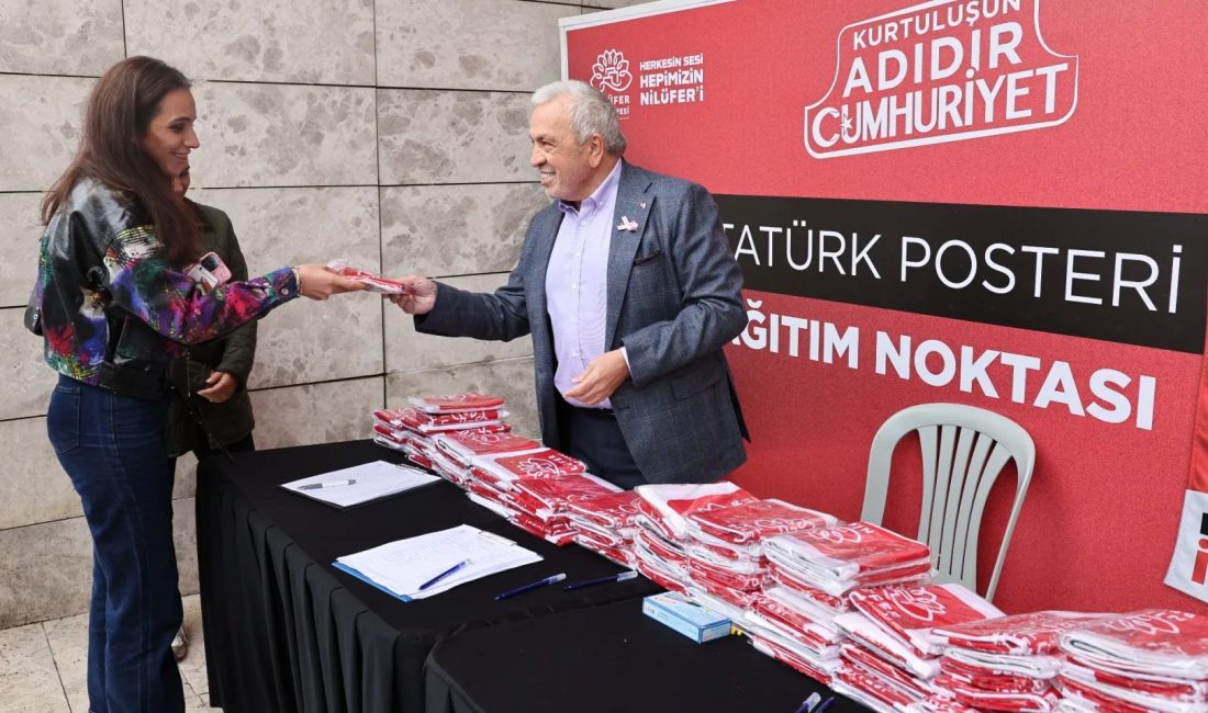 Bursa'da Nilüfer Belediyesi, 29 Ekim Cumhuriyet Bayramı dolayısıyla vatandaşlara ücretsiz