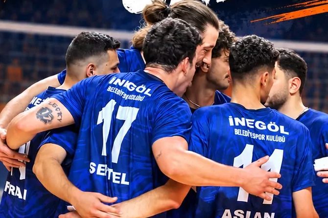 Uzman Posta Erkekler Voleybol 2. Ligi’nde mücadele eden İnegöl Belediyespor,