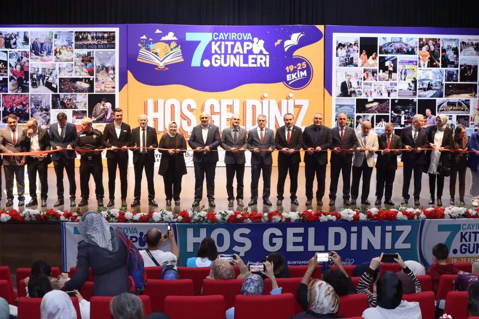 Çayırova Belediyesi’nin bu yıl 7'ncisini düzenlediği Çayırova Kitap Günleri, bugün