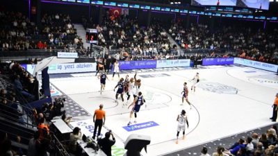Çayırova Belediyesi Basketbol Takımı’nın yeni sezondaki yeni evi Çayırova Belediyesi
