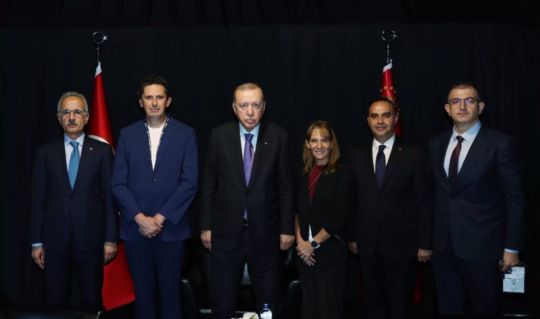 Cumhurbaşkanı Recep Tayyip Erdoğan, 77. Uluslararası Uzay Kongresi’nin Antalya’daki açılış