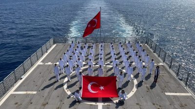 Türk Deniz Kuvvetleri, Cumhuriyet’in 103’üncü yıl dönümünü Somali açıklarında görev