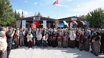 Denizli Büyükşehir Belediyesi, kırsal ve merkez ayrımı gözetmeksizin sürdürdüğü ulaşım