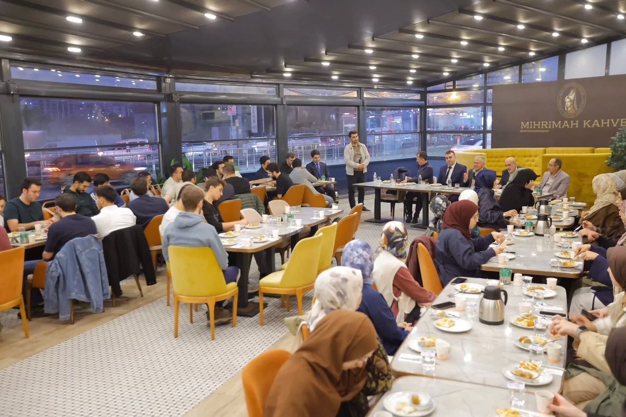 Kayseri Büyükşehir Belediye Başkanı Dr. Memduh Büyükkılıç, İlim Yayma Cemiyeti