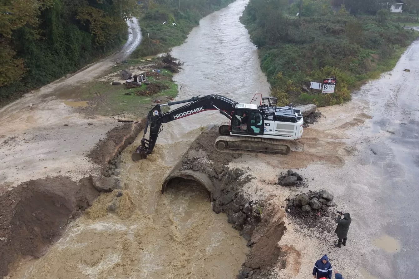 Düzce Belediyesi, Batı Karadeniz Bölgesi için yapılan şiddetli yağış uyarısının