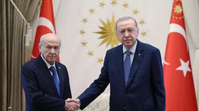 Cumhurbaşkanı Recep Tayyip Erdoğan, MHP Genel Başkanı Devlet Bahçeli ile