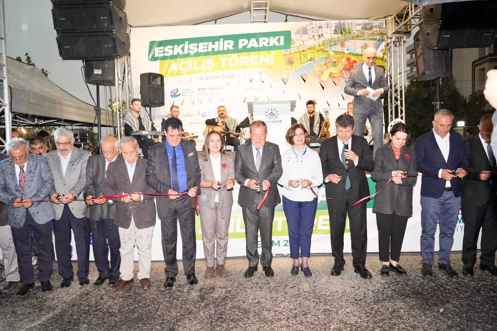 Eskişehir Büyükşehir Belediyesi tarafından Adıyaman’da yaptırılan Eskişehir Parkı, deprem sonrası