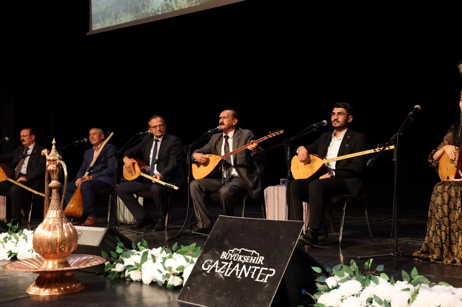 Gaziantep Büyükşehir Belediyesi tarafından düzenlenen Âşıklar Bayramı, Türkiye’nin farklı şehirlerinden