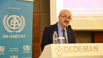 Gebze Belediye Başkanı Zinnur Büyükgöz, İstanbul’da düzenlenen “Kentlerin Geleceği: İklim