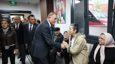 İBB Başkanvekili Nuri Aslan, deprem güçlendirmesi ve kapsamlı tadilatı tamamlanarak