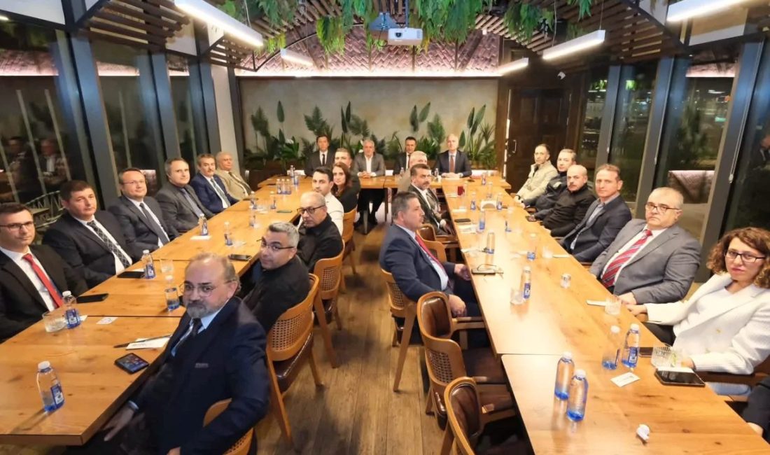 İnegöl Belediye Başkanı Alper Taban’ın ev sahipliğinde düzenlenen buluşmada, ilçede
