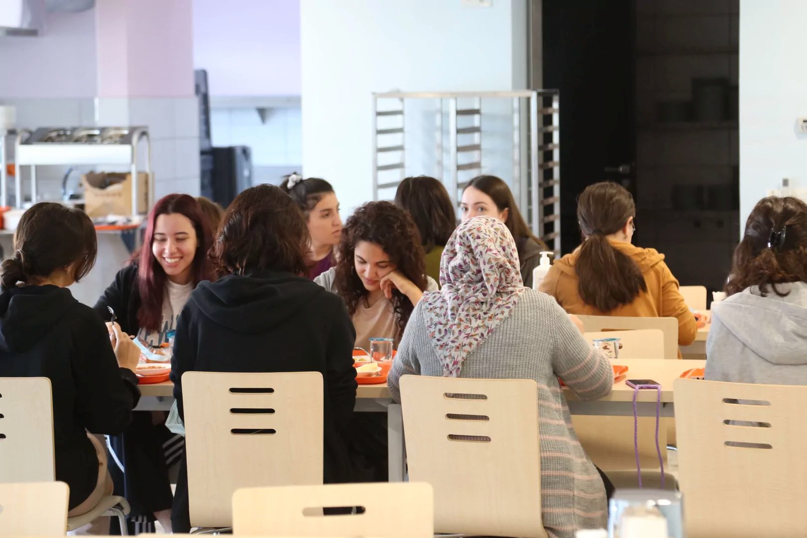 İBB, eğitim hayatının her aşamasında öğrencilerin yanında olmaya devam ediyor.