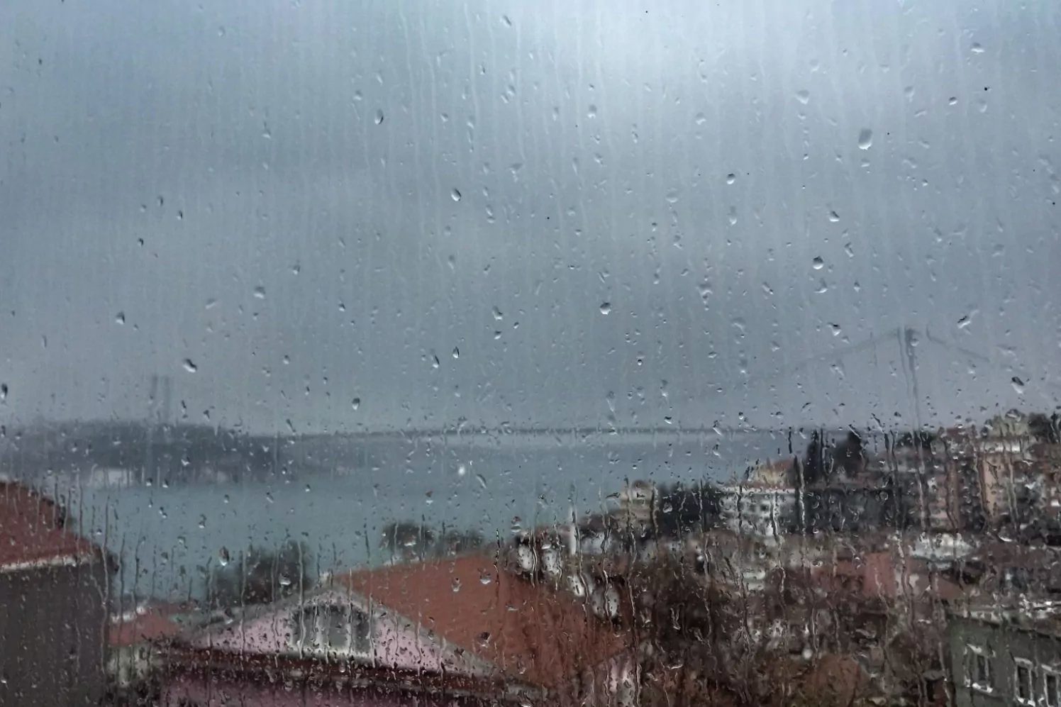 İstanbul Valiliği, 17 Ekim Cumartesi akşamından itibaren etkisini artırması beklenen