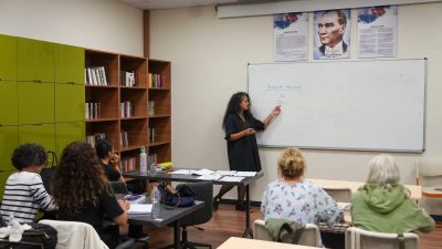 Maltepe Belediyesi bünyesinde faaliyet gösteren Cumhuriyet Dil Akademisi, Güz Dönemi