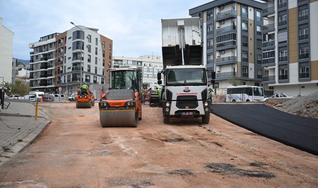 Bornova genelinde yol yapım, kaldırım, refüj ve çevre düzenleme çalışmalarını