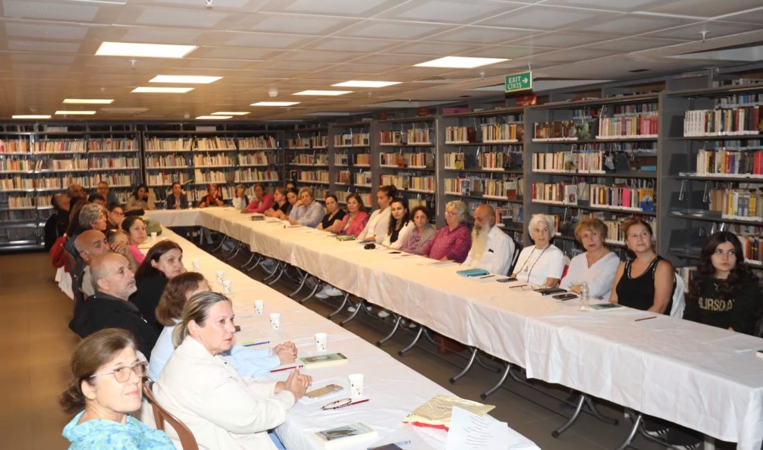 İzmir Efes Selçuk Belediyesi Kütüphanesi ve Sosyal Etkinlik Merkezi Kitap