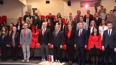 Dokuz Eylül Üniversitesi (DEÜ) ev sahipliğinde, Cumhuriyet Bayramı kutlamaları kapsamında