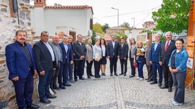 Narlıdere Belediye Başkanı Erman Uzun, İzmir Muhtarlar Federasyonu Başkanı Sedat