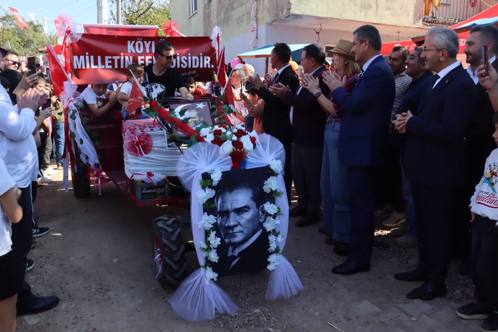İzmit Belediyesi tarafından Bulduk Mahallesi Çakırlar Köyü’nde düzenlenen 4. Geleneksel