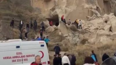 Nevşehir’in Göreme beldesinde peribacası yıkıldı. Faciada 2 kişi hayatını kaybetti,