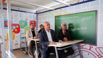 Kayseri Talas Belediyesi ve AFAD iş birliğiyle düzenlenen eğitimde deprem