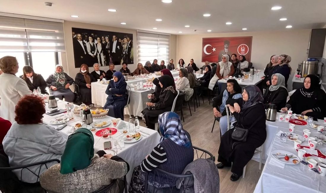 Ankara Keçiören Belediyesi Şehit Gülşah Güler Günevi’nde kadınlara yönelik düzenlenen