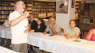 Efes Selçuk Belediyesi Kütüphanesi ve Sosyal Etkinlik Merkezi Kitap Topluluğu