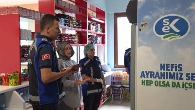 Kocaeli Gebze Belediyesi Zabıta Müdürlüğü ekipleri, yeni eğitim-öğretim yılıyla birlikte