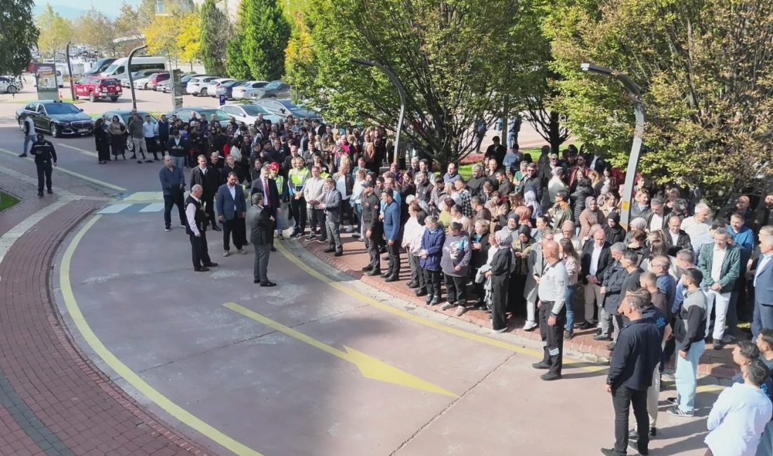 Kocaeli Büyükşehir Belediyesi, bağlı kuruluşları ve iştirakleriyle birlikte 380 farklı