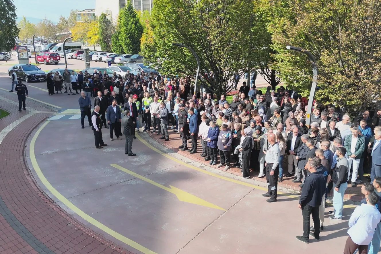 Kocaeli Büyükşehir Belediyesi, bağlı kuruluşları ve iştirakleriyle birlikte 380 farklı