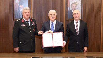 Konya'da Selçuklu Belediyesi, vatandaşların huzur ve güvenliğine katkı sunacak çalışmaları